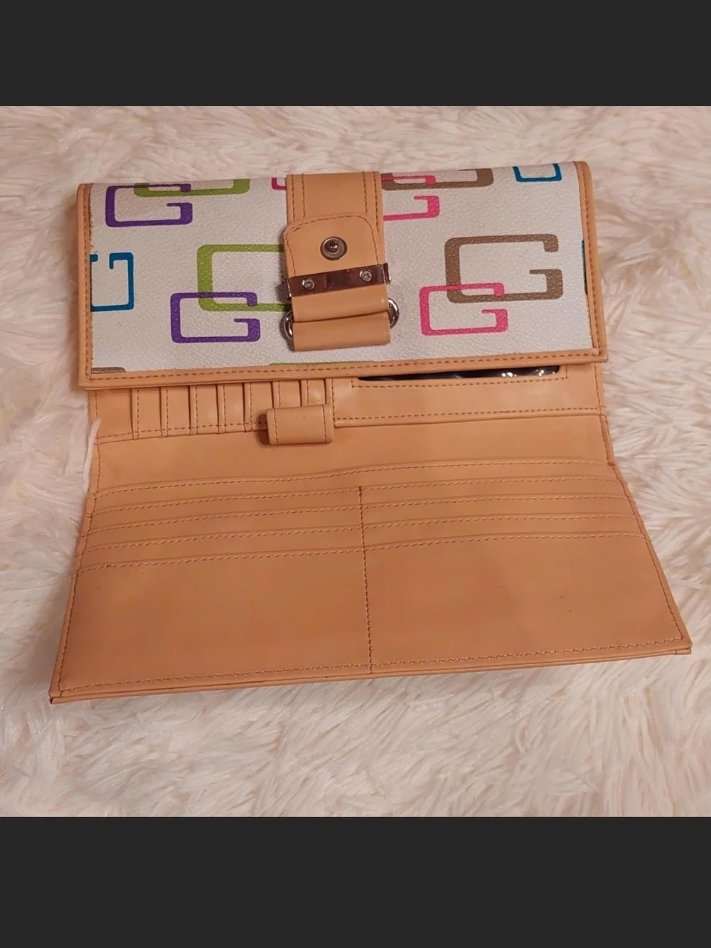 Vintage GUESS White Multicolor G Logo Wallet